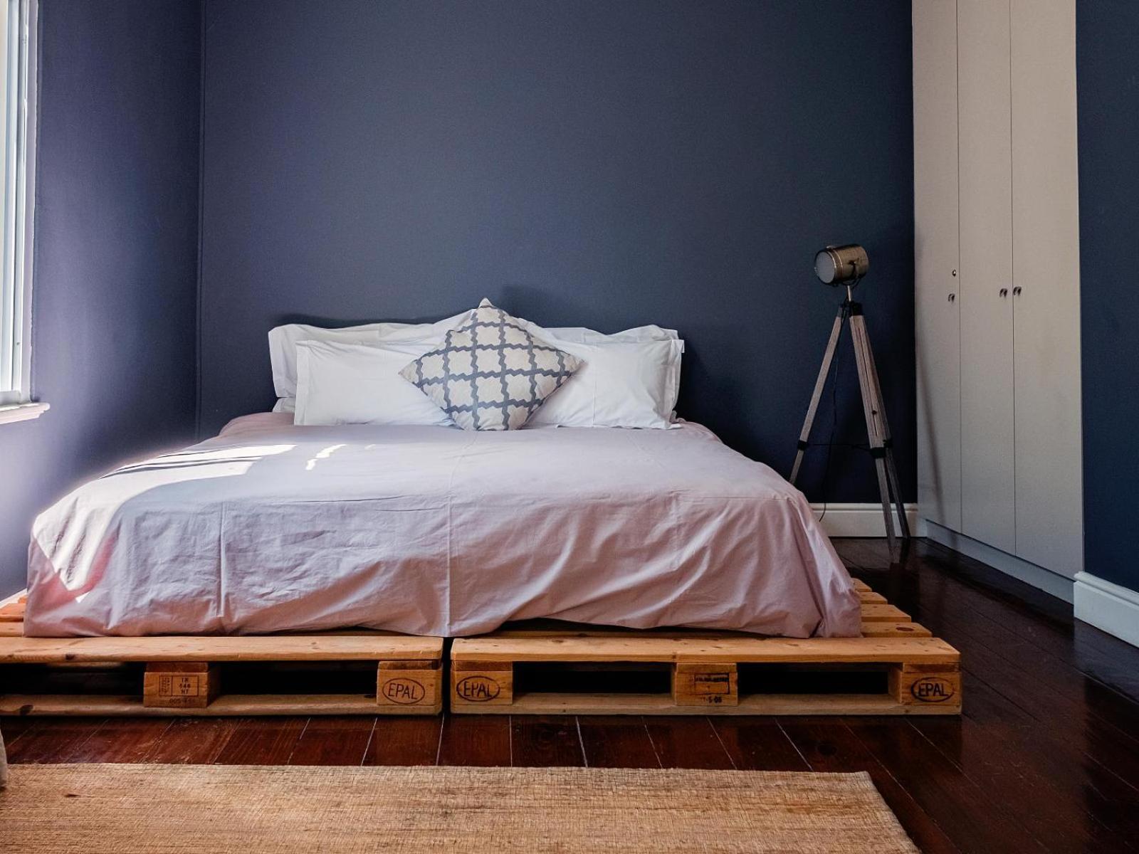 Purple House Accommodations Cape Town Room photo